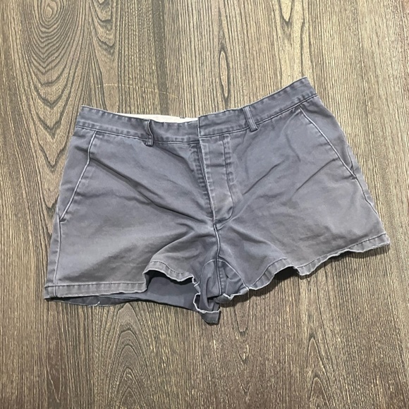 American Eagle Outfitters Pants - American Eagle Outfitters Womens Shorts Mid-Rise Button Zip Cotton Gray Size 6